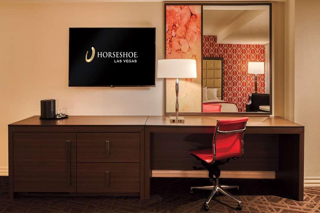 Horseshoe Las Vegas Center Strip, Trademark Collection Room photo