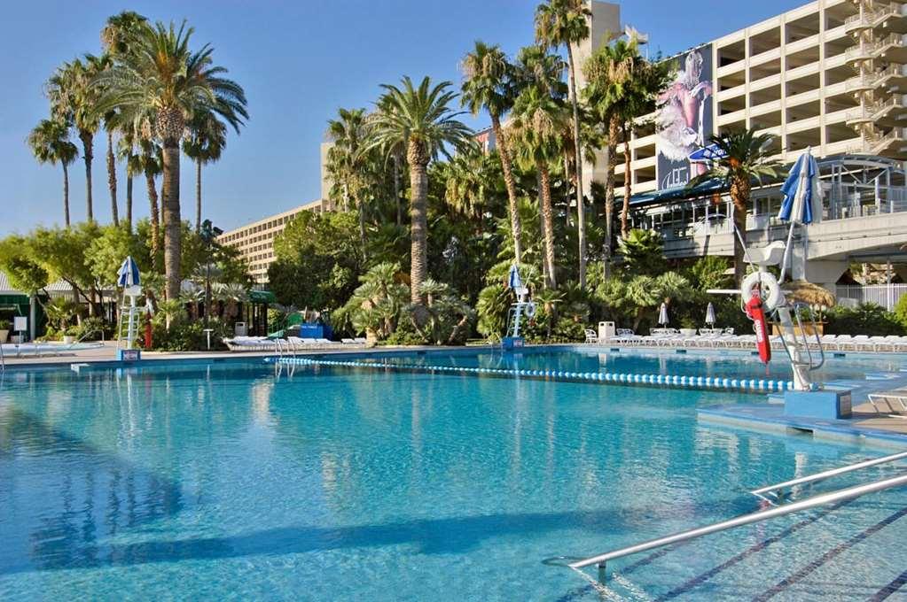 Horseshoe Las Vegas Center Strip, Trademark Collection Facilities photo